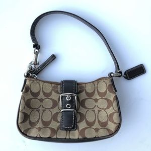 Coach purse shoulder bag great condition